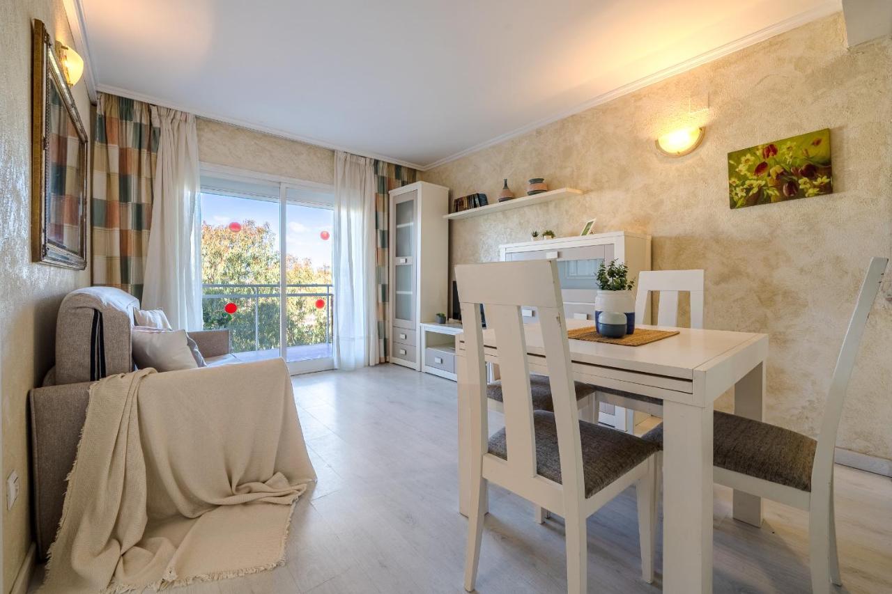 Royal Apartments Salou Esterno foto